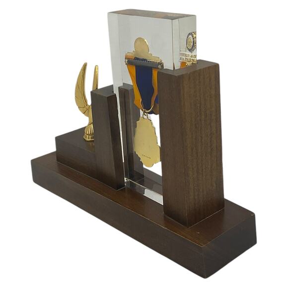 1970 Indiana State Rifle and Pistol Assn Shooting Award Trophy Display - Picture 7 of 14